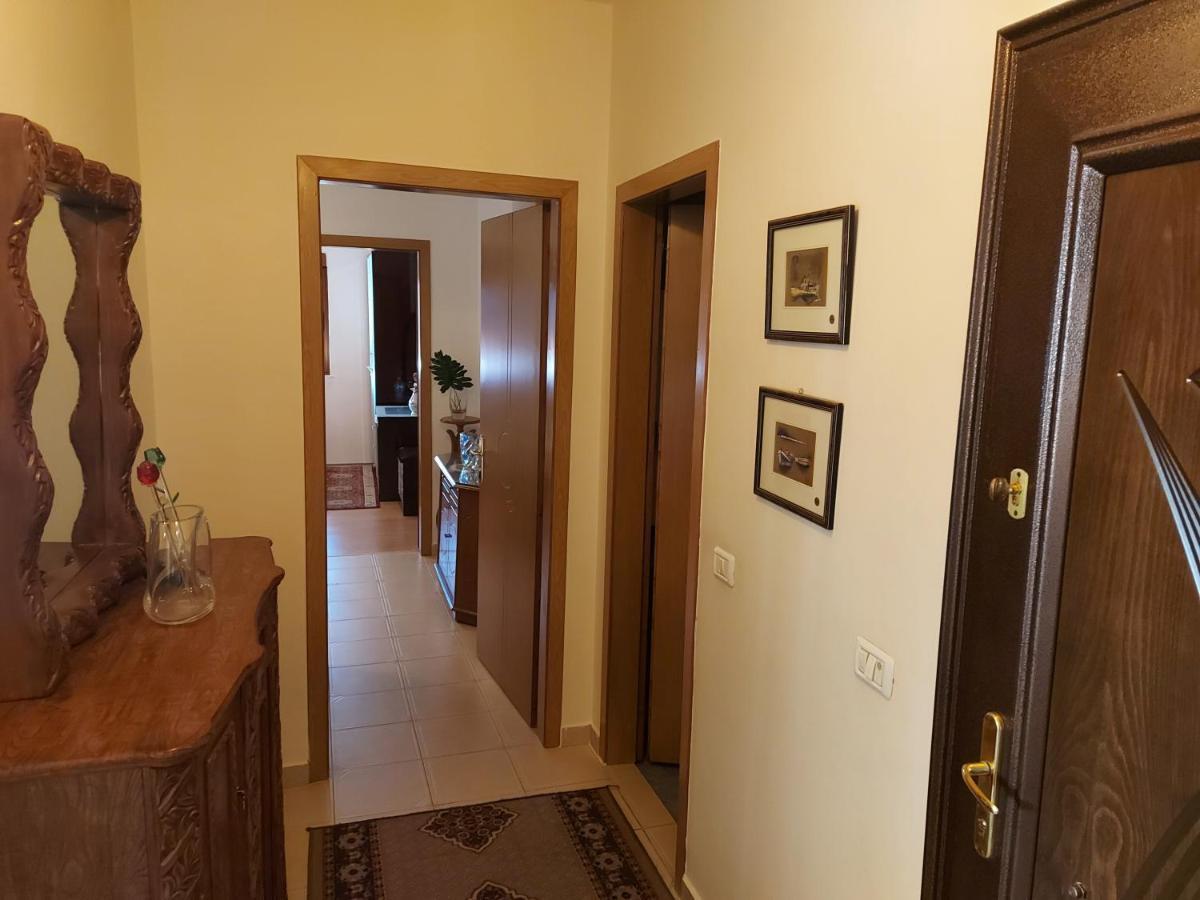 Geni Apartment Korce Bagian luar foto