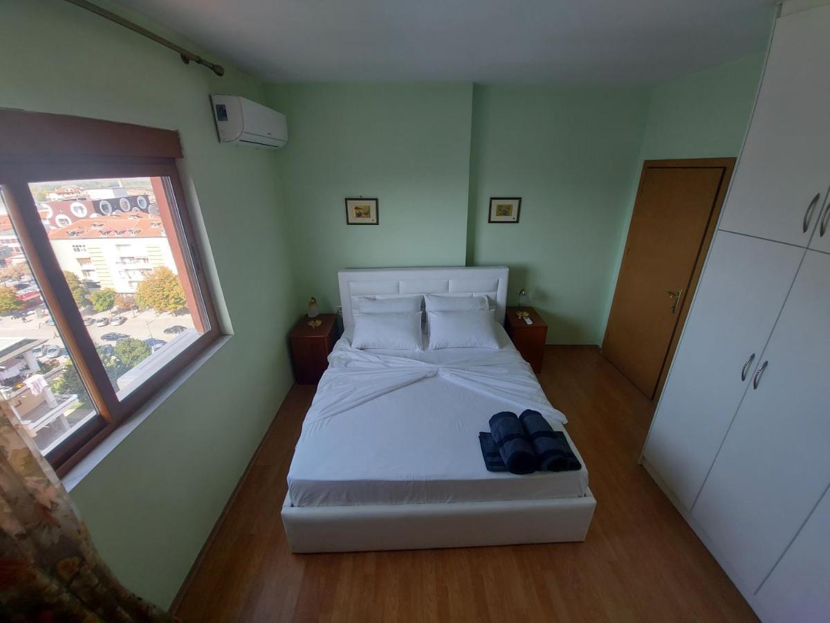 Geni Apartment Korce Bagian luar foto